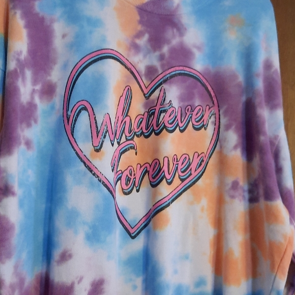 Tye Dye Long Sleeve Sweatshirt NWT - Picture 2 of 5